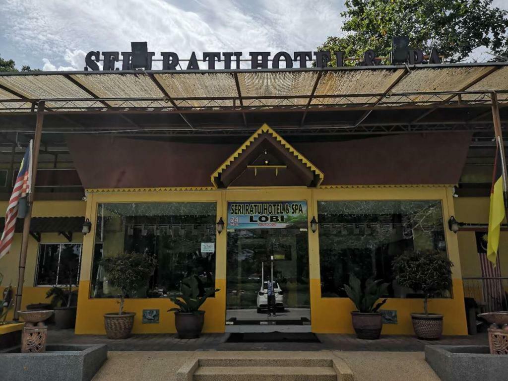 פורט דיקסון Seri Ratu Hotel & Spa מראה חיצוני תמונה