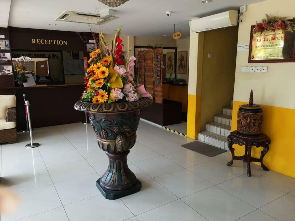 פורט דיקסון Seri Ratu Hotel & Spa מראה חיצוני תמונה